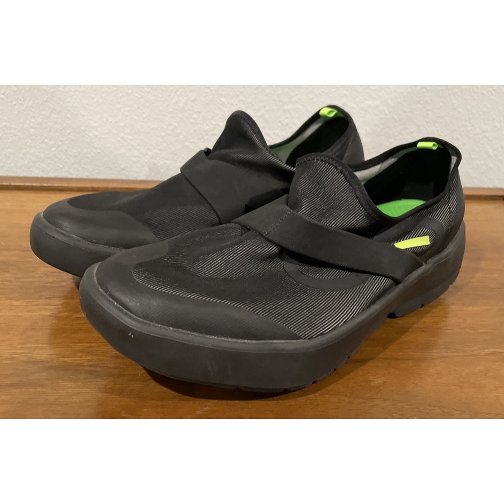 OOFOS OOmg Fibre Shoes Mens Size 9.5 Black Slip On Recovery Comfort Walking